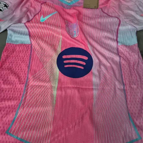 NIKE BARCELONA SPECIAL EDITION PINK JERSEY SIZE MEDIUM