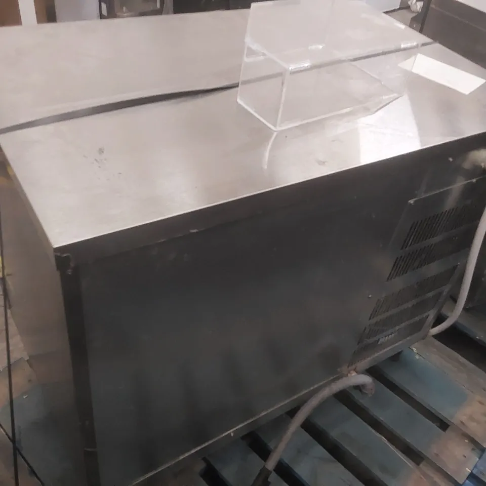 HOSHIZAKI FM-150KE-50 COMMERCIAL AUTOMATIC ICE MACHINE
