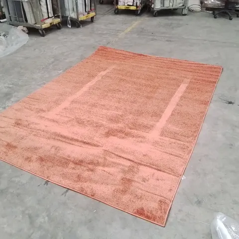 QUALITY DESIGNER AREA RUG - APPROXIMATELY 200x290