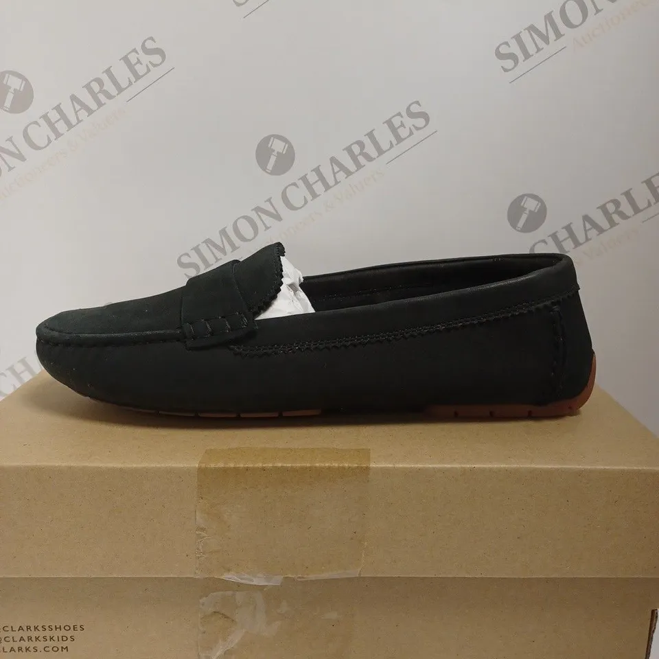 BOXED CLARKS LOAFER, BLACK - SIZE 7