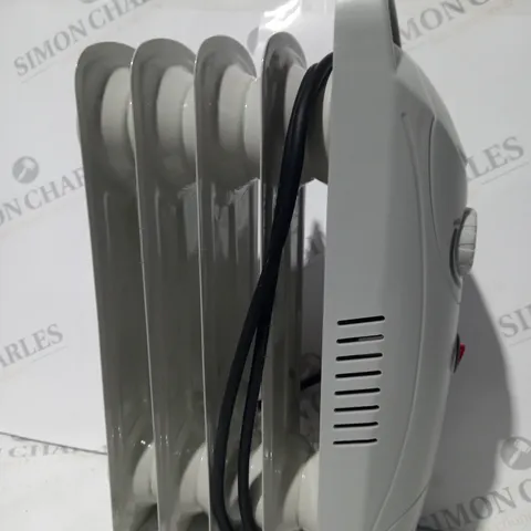 BOXED SWAN OIL HEATER IN WHITE