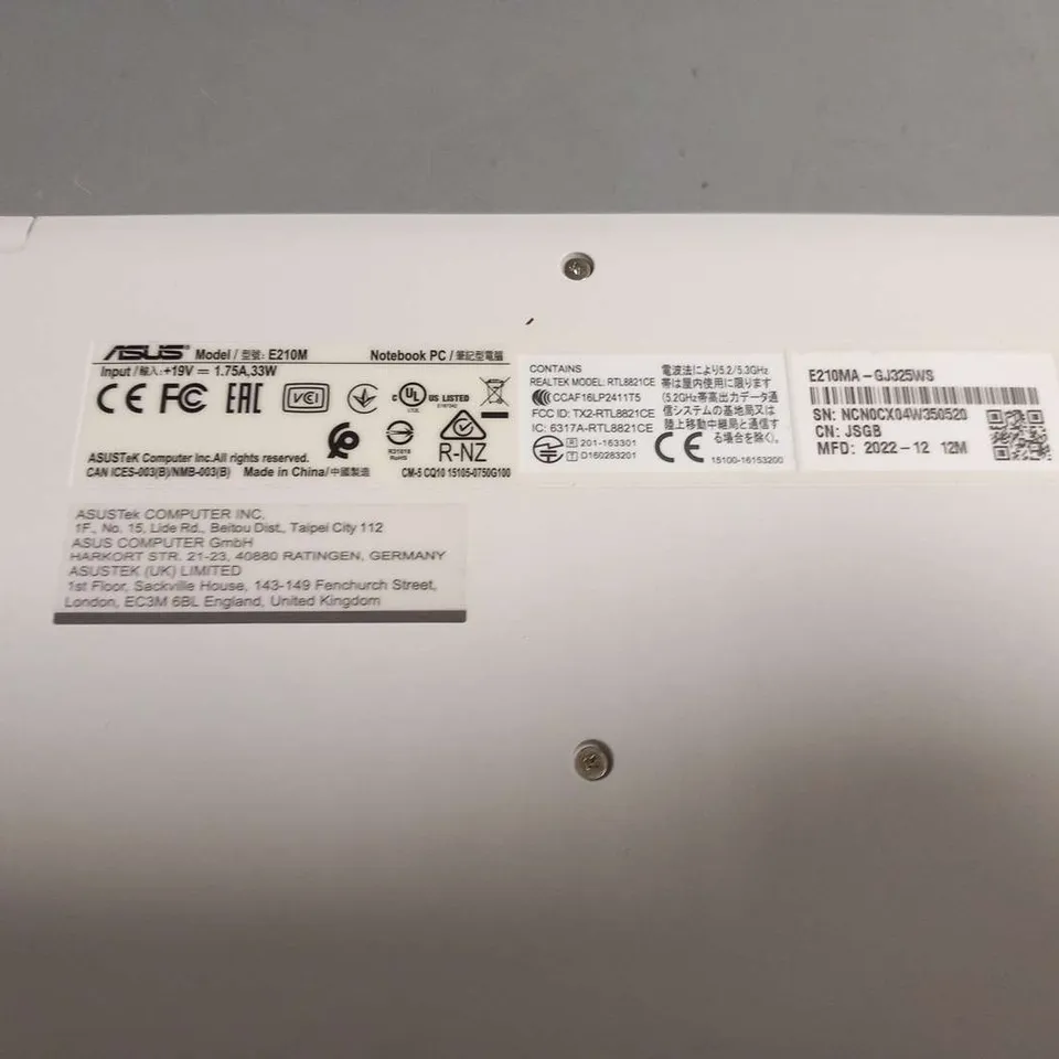 BOXED ASUS SONICMASTER E210M NOTEBOOK WITH CHARGER