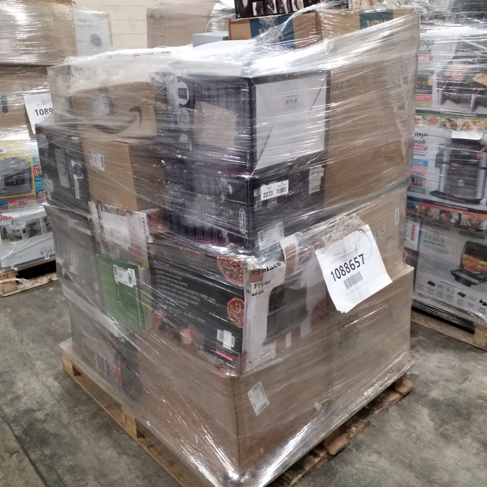PALLET OF APPROXIMATELY 32 UNPROCESSED RAW RETURN HOUSEHOLD AND ELECTRICAL GOODS TO INCLUDE;