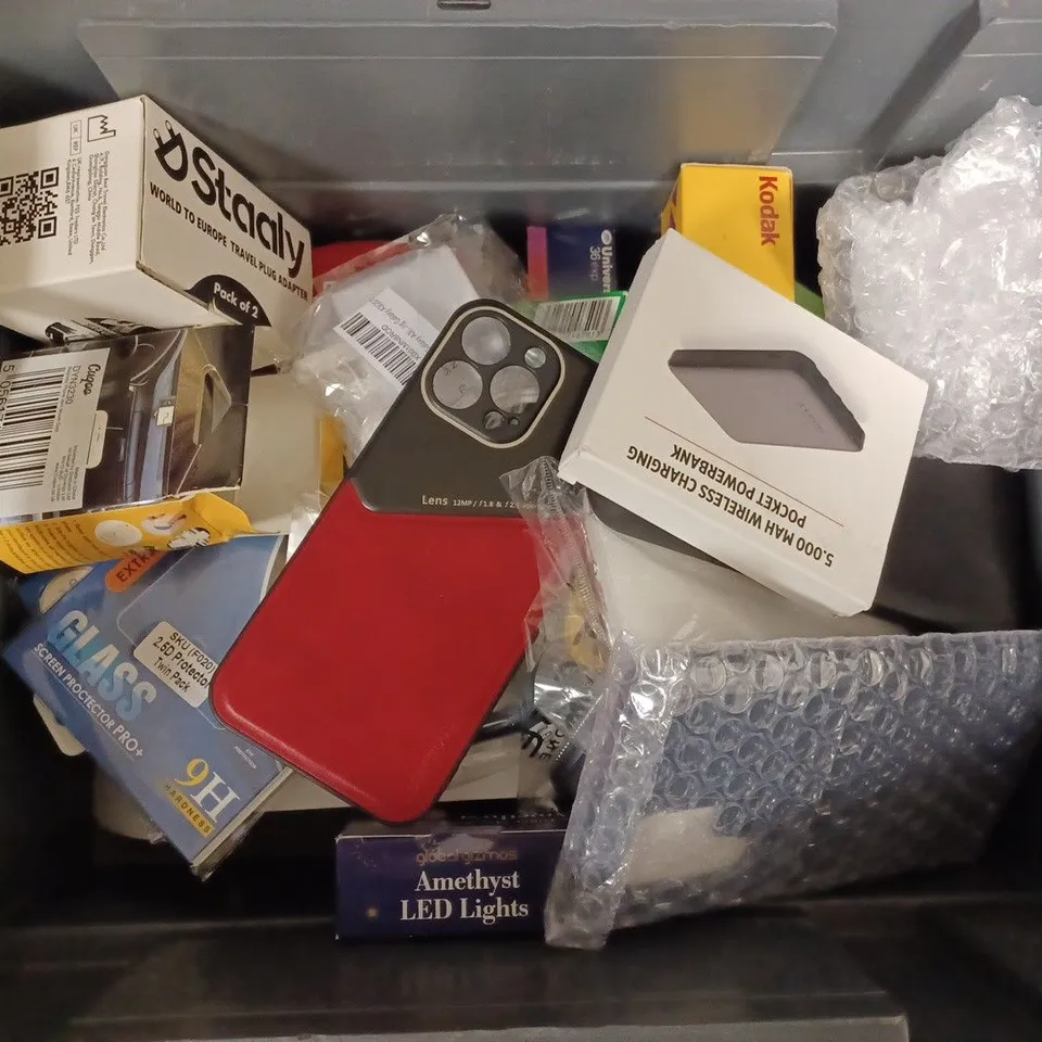 BOX OF APPROX 15 ASSORTED PHONE CASES, SCREEN PROTECTORS FOR VARIOUS PHONES AND TRAVEL ADAPTER PLUG