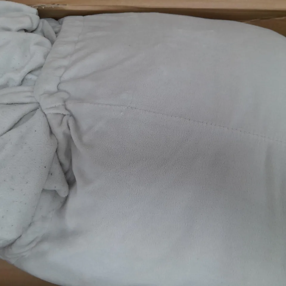 BOXED COZEE HOME SUPER SOFT SHEET IN LIGHT GREY - SUPER KING