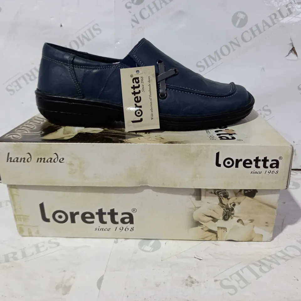 BOXED PAIR OF LORETTA FAUX LEATHER SLIP-ON SHOES IN NAVY EU SIZE 39