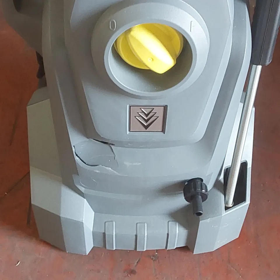 KÄRCHER HD 4/10X S/N 018495 ELECTRIC 240V PRESSURE WASHER