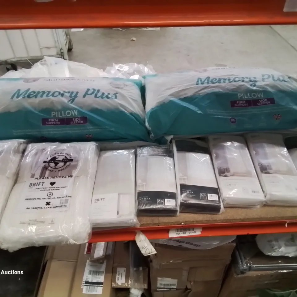 A SELECTION OF APPROXIMATELY 10X QUALITY DESIGNER BRAND NEW CURTAINS THROWS AND PILLOWS  (SIZES AND PATTERNS VARY)