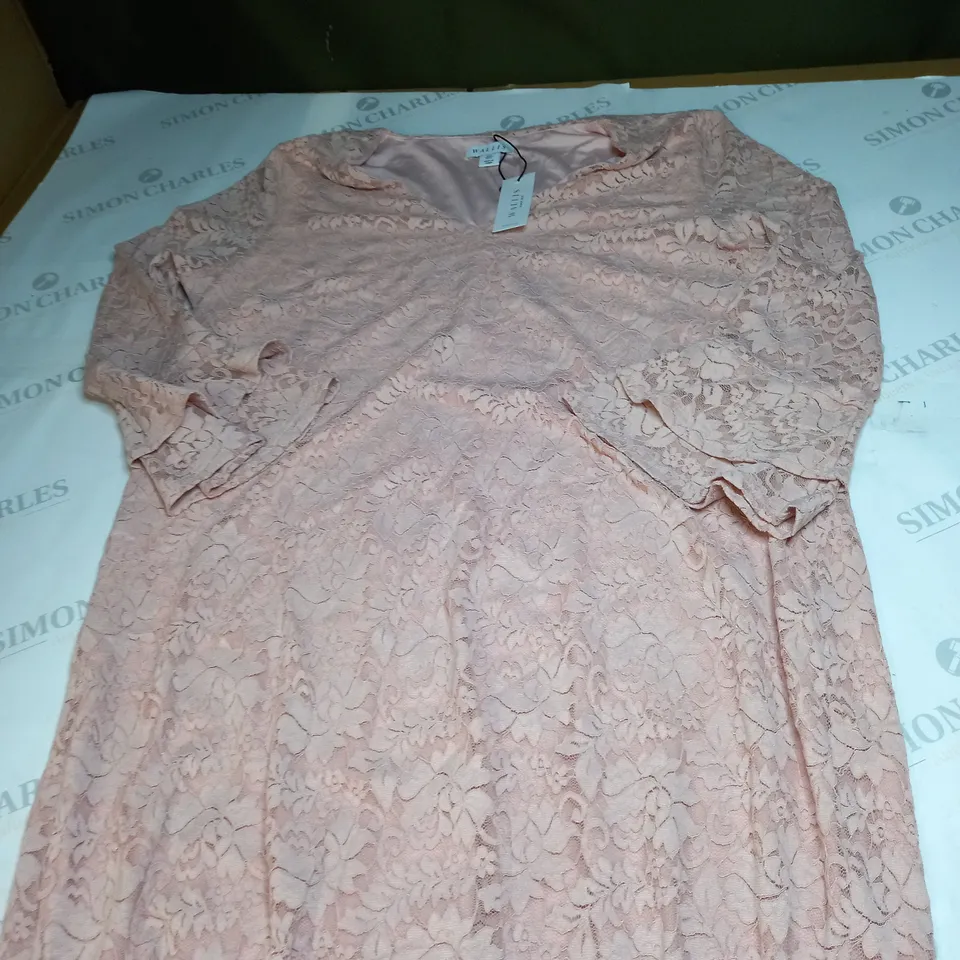 LACE FLUTE SLEEVE SHIFT DRESS SIZE 16