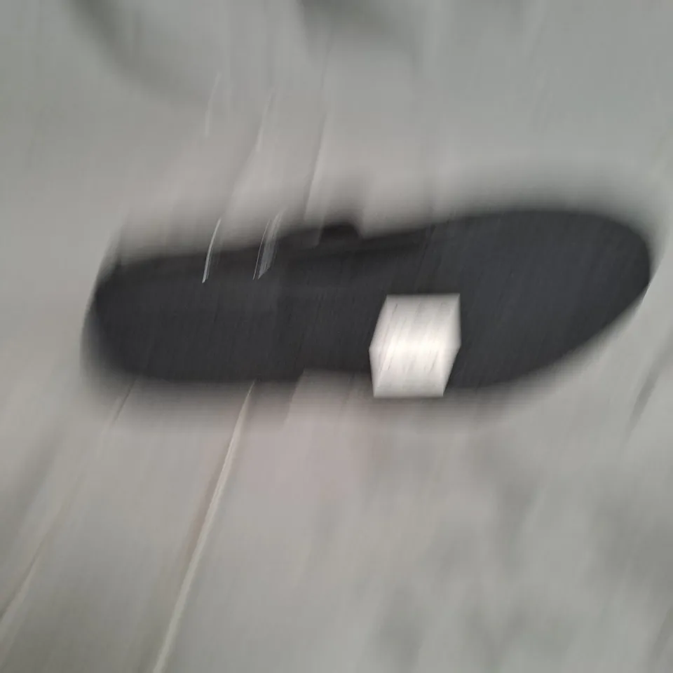 BOXED LOT OF APPROX. 11 PAIRS OF LILLEY BLACK PATENT GIRLS SCHOOL SHOES