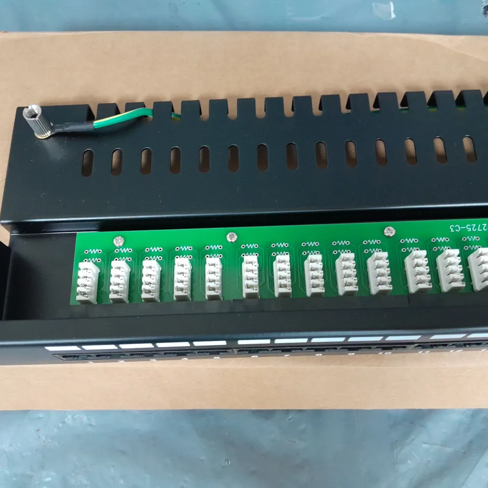 LOT OF 4 DATA & VOICE PATCH PANELS