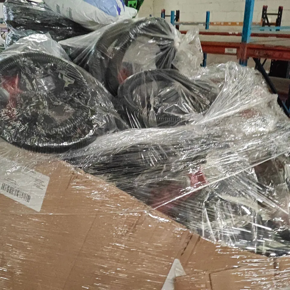 PALLET OF ASSORTED HOUSEHOLD GOODS AND PRODUCTS TO INCLUDE; VACUUM CLEANER, STORAGE BOX,, TRASH CAN,PANS
