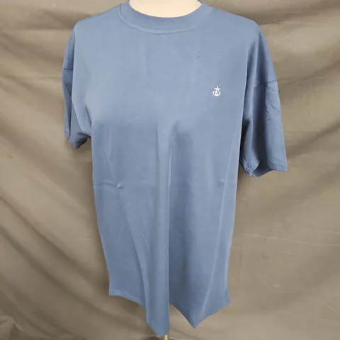 BLAKELY EMBROIDERED TSHIRT IN BLUE SIZE L