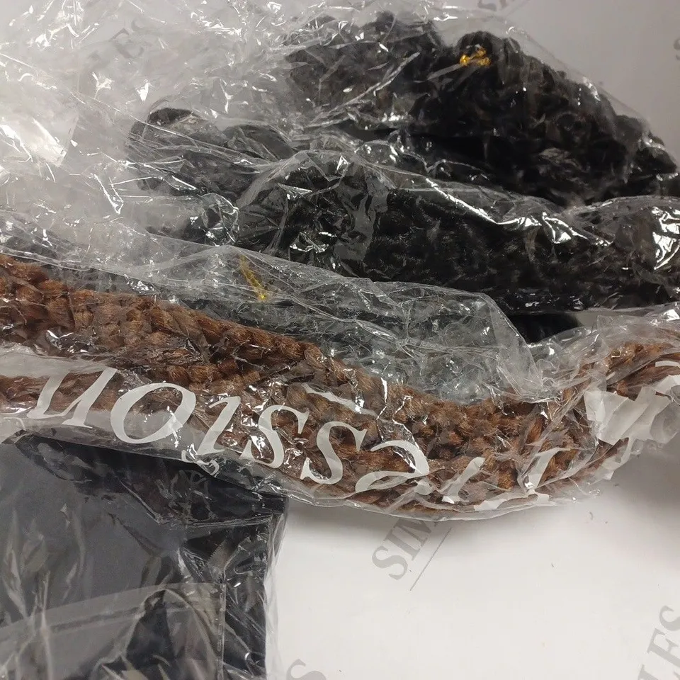 APPROXIMATELY 10 ASSORTED HEALTH AND BEAUTY ITEMS INCLUDING WIGS