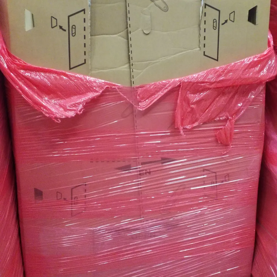 PALLET CONTAINING ASSORTED PRODUCTS INCLUDING WHEELCHAIR RAMPS, 40" FOLDING TRAMPOLINE, TELESCOPIC DOG RAMP & DOG GATE
