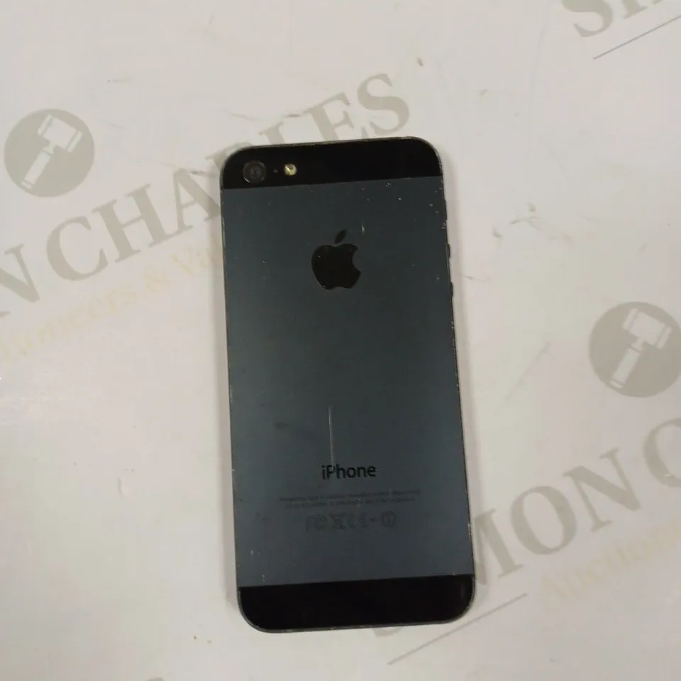 APPLE IPHONE 5 (A1429) SMARTPHONE 