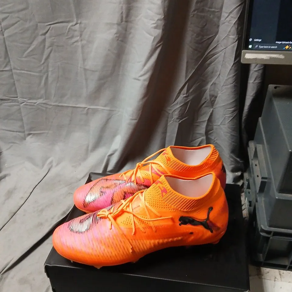 PUMA FUTURE 8 ULTIMATE MXSG FOOTBALL BOOTS – MEN'S UK 11 (EU 46) – HEAT FIRE ORANGE