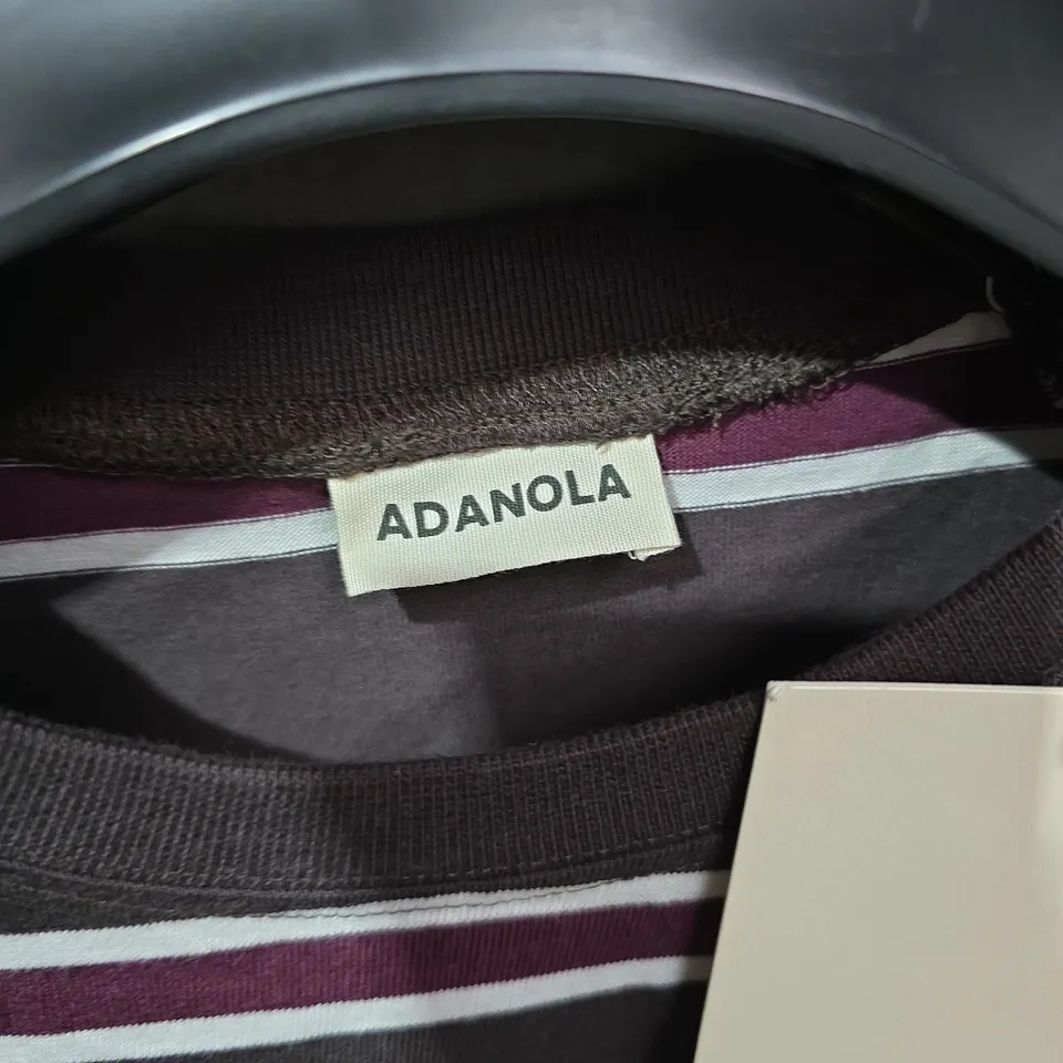 ADANOLA SPORT STRIPE LONG SLEEVE T-SHIRT IN COFFEE BEAN - SMALL