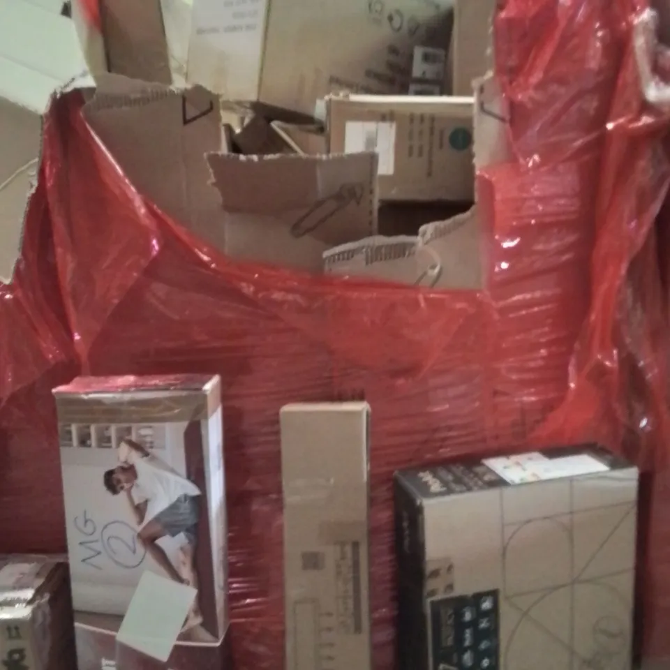 PALLET OF ASSORTED HOUSEHOLD GOODS AND PRODUCTS TO INCLUDE;MONITOR,KITCHEN STORAGE RACK,INFRARED THERAPY MAT