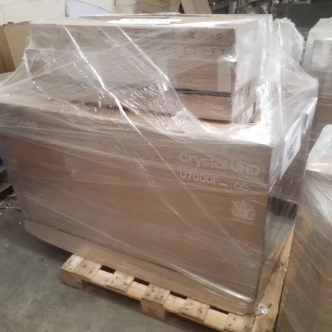 PALLET CONTAINING APPROXIMATELY 11 ASSORTED DAMAGED TVS