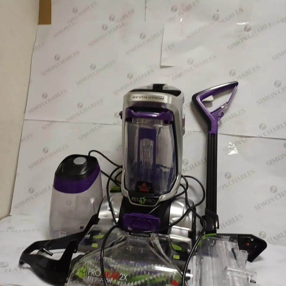 BISSELL PROHEAT 2X REVOLUTION PET PRO CARPET CLEANER 