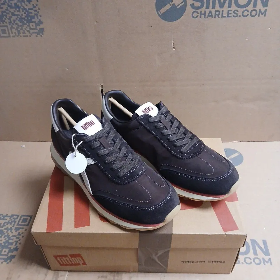 FITFLOP SNEAKERS – NAVY/BLACK (WOMEN'S) BOXED SIZE 6.5