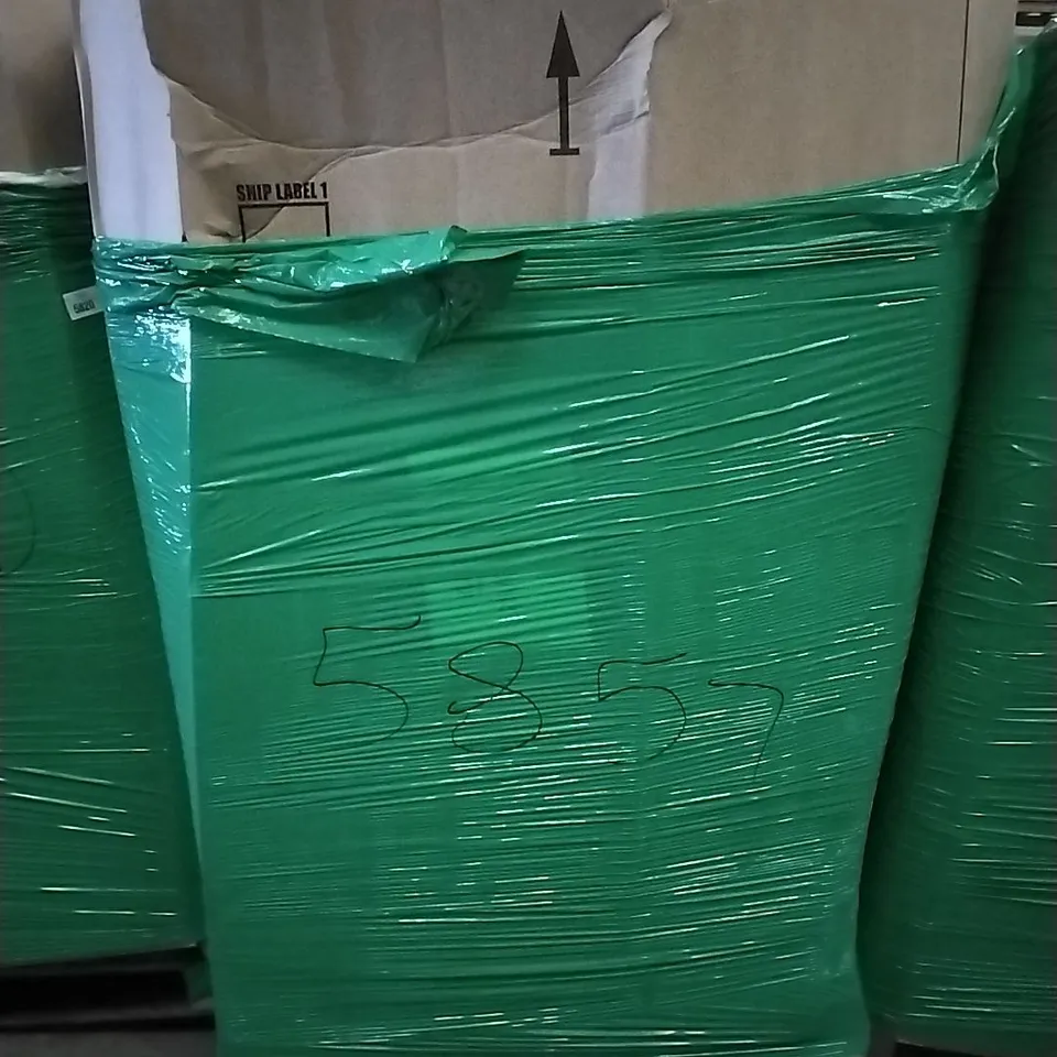 PALLET OF ASSORTED ITEMS INCLUDING SAFETY GATE FOR KIDS, DISH RACK, PORTABLE PHOTO STORAGE, MICROWAVE POPCORN