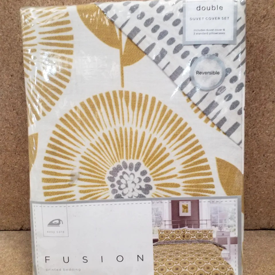 FUSION ADA DOUBLE DUVET COVER SET - OCHRE