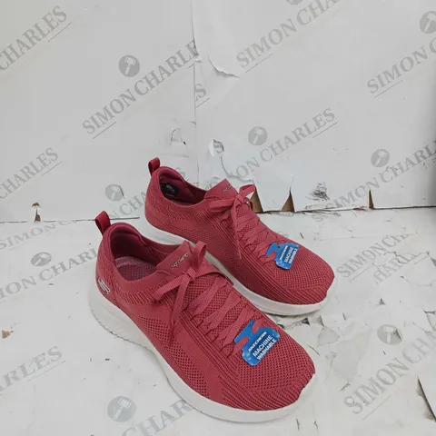 BOXED PAIR OF SKECHERS STRETCH FIT ULTRA FLEX 3.0 SHOES RUST UK SIZE 3.5