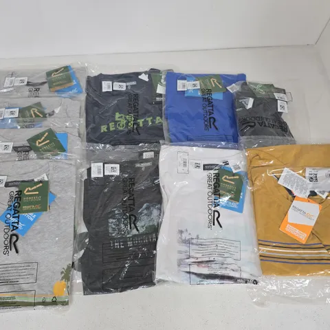LOT OF 10 ASSORTED BRAND NEW REGATTA T-SHIRTS IN VARIOUS STYLES, COLOURS AND SIZES