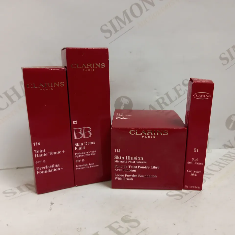 LOT OF APPROXIMATELY 50 CLARINS FACE-MAKE UP ITEMS, TO INCLUDE FOUNDATION, POWDER & CONCEALER, IN VARIOUS SHADES