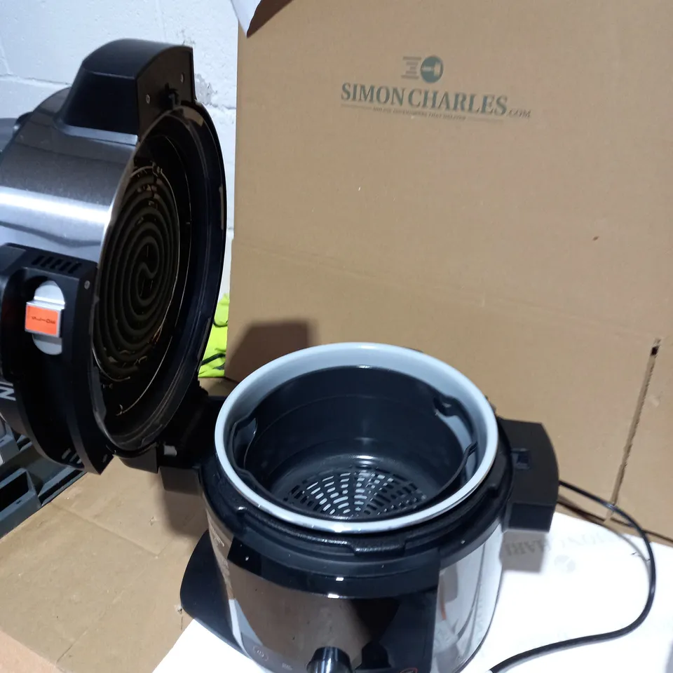 NINJA FOODI SMARTLID MULTI COOKER