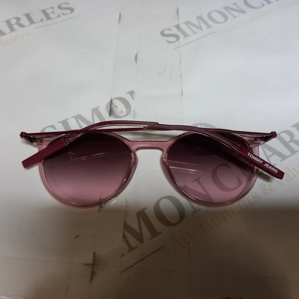 TOMMY HILFIGER PINK SUNGLASSES