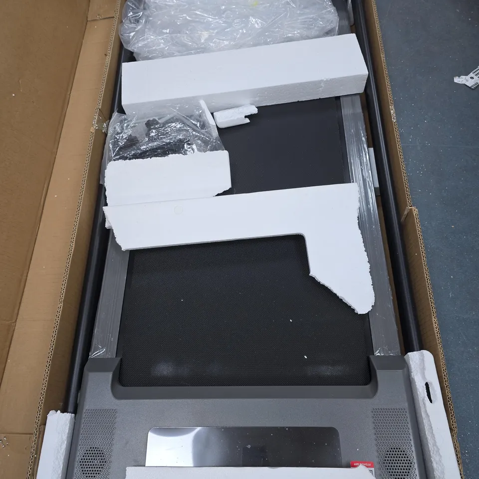 FITNESS/EXERCISE MACHINE BOXED WITH MANUAL