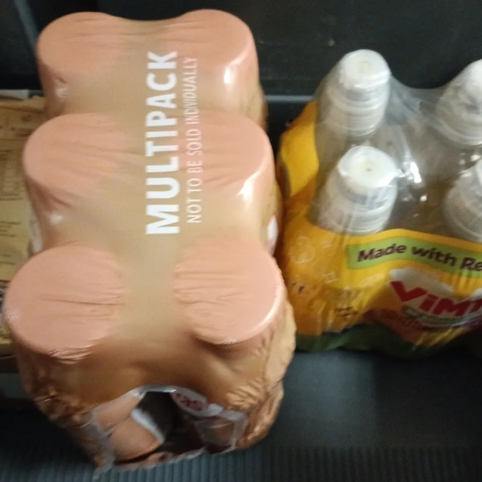 APPROXIMATELY 5 ASSORTED FOOD AND DRINK ITEMS TO INCLUDE MASALA CHAI, ORGANIC TALLOW, VIMTO MULTIPACK, ETC