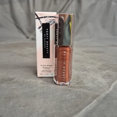 FENTY BEAUTY GLOSS BOMB UNIVERSAL LIP LUMINIZER - HOT CHOCOLIT - 9ML