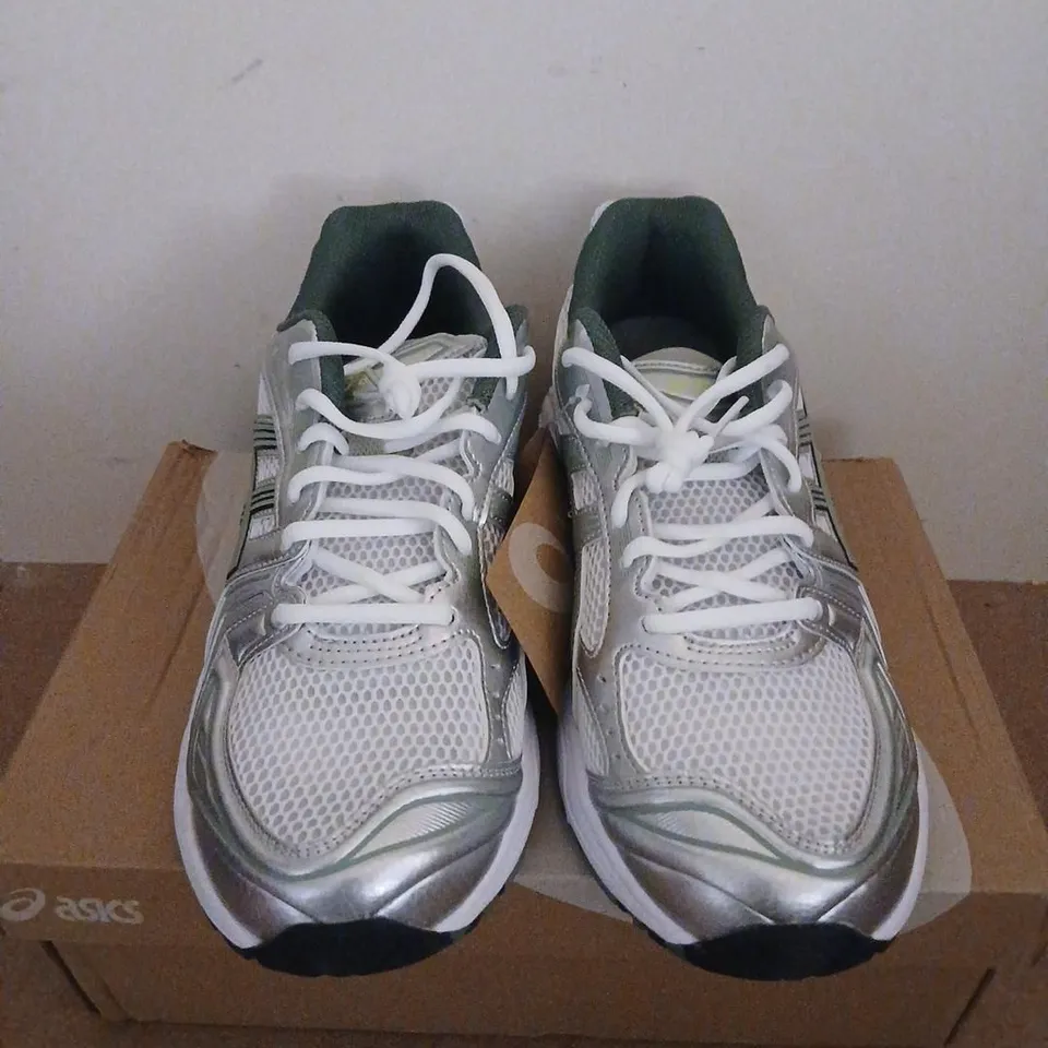 ASICS GEL-KAYANO 14 RUNNING SHOES – WHITE/SLATE GREY, UK 10
