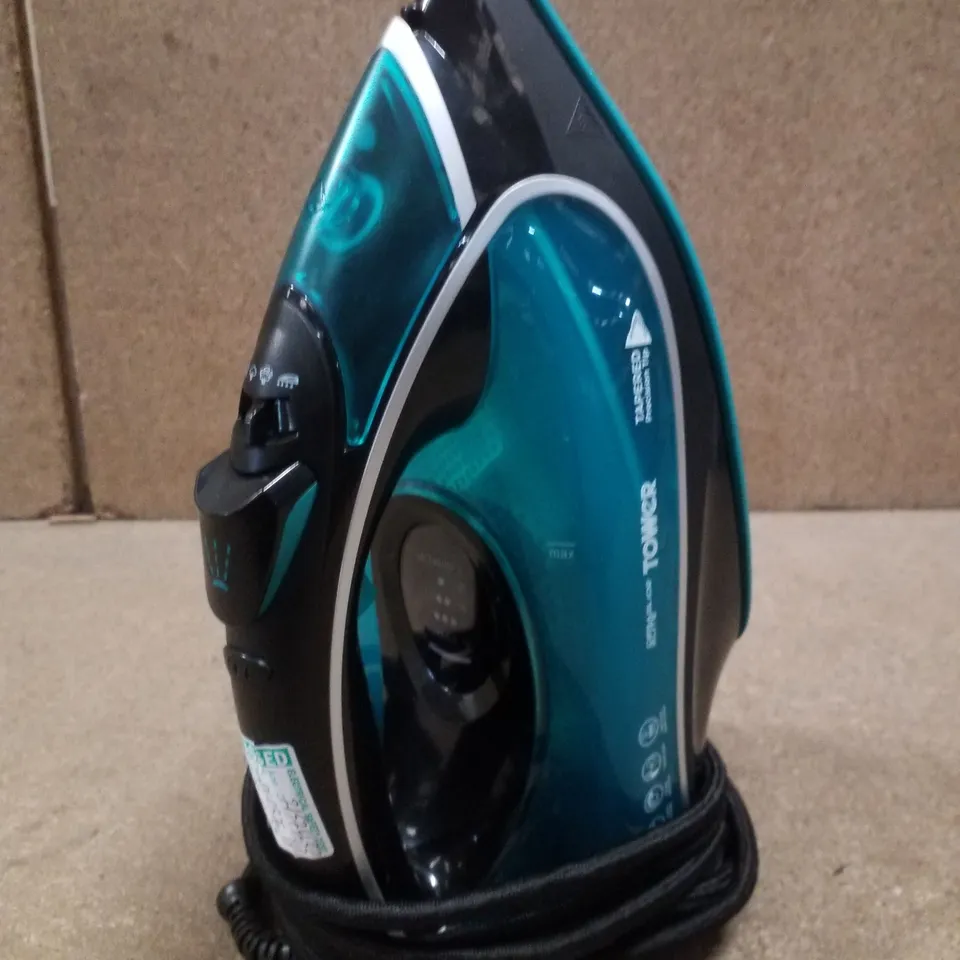BOXED TOWER 3100W ONE TEMP STEAM IRON 