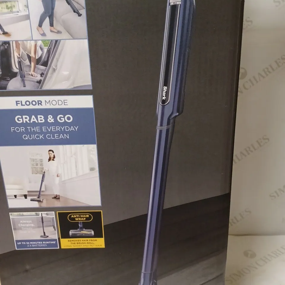 SHARK WANDVAC SYSTEM