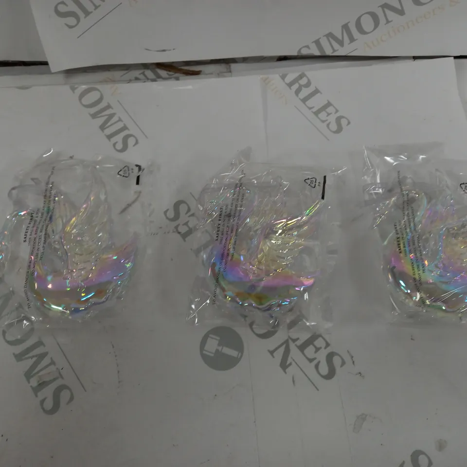 JM BY JULIEN MACDONALD SET OF IRIDESCENT SWAN DECORATIONS