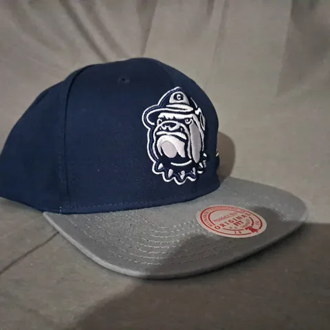 MITCHELL & NESS NCAA BACK IN ACTION SNAPBACK