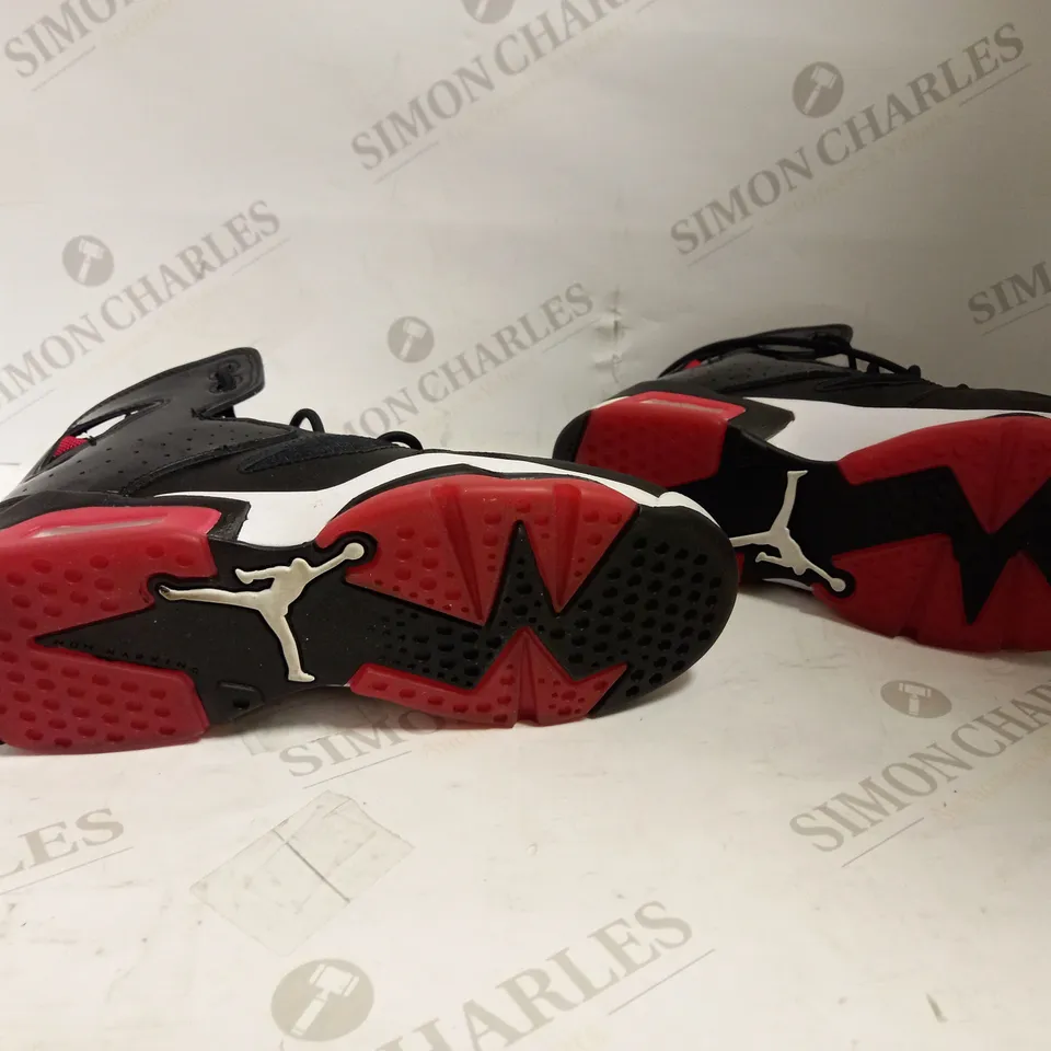 JORDAN FLTCLB GS BLACK/WHITE-UNIVERSITY RED - UK 6 