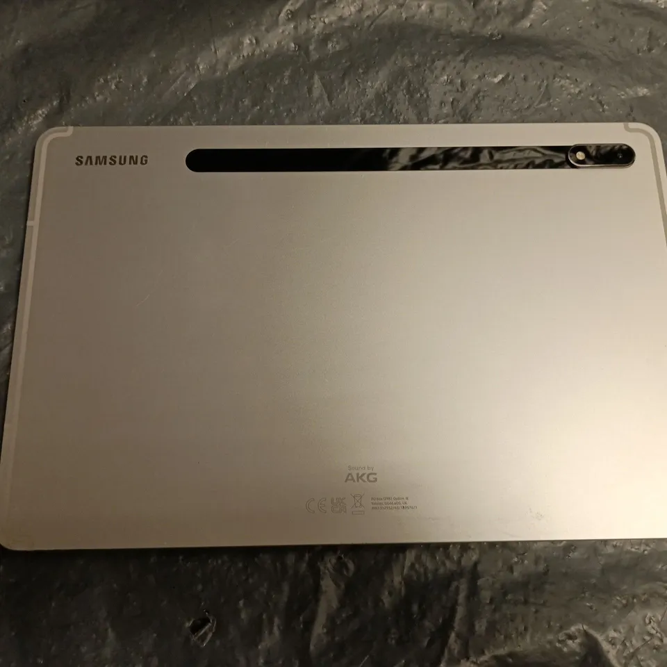 SAMSUNG GALAXY TAB S8