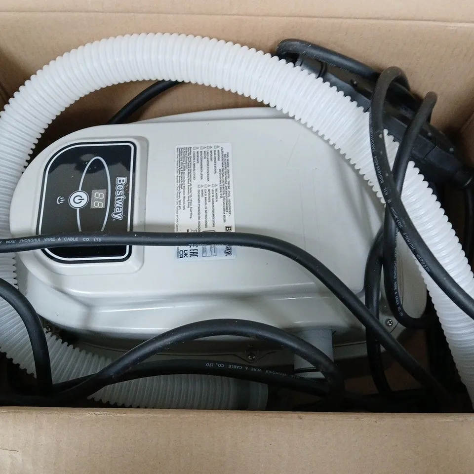 BOXED FLOW CLEAR POOL HEATER