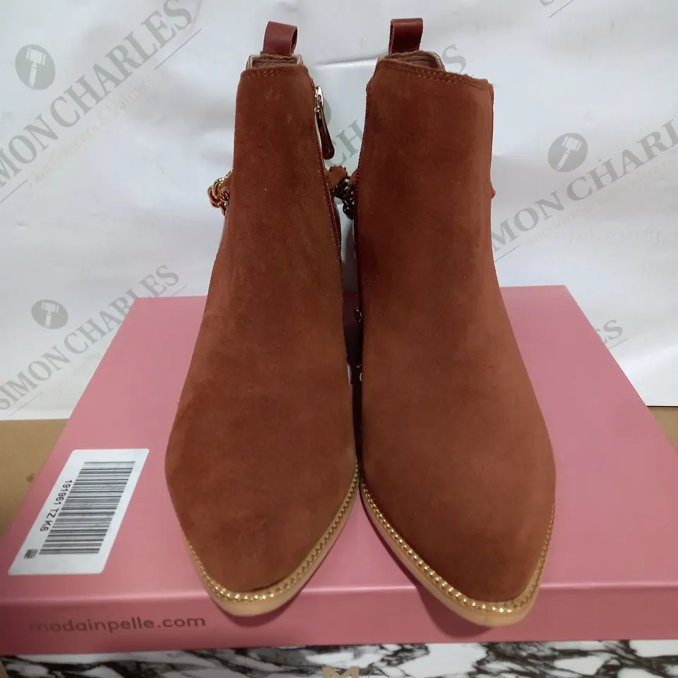 MODA IN PELLE BRINLEE ANKLE BOOTS, BROWN - SIZE 6