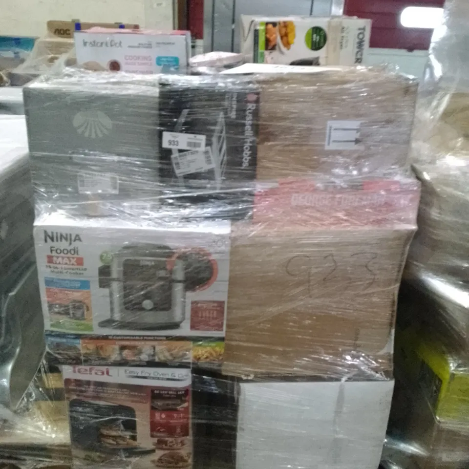 PALLET OF APPROXIMATELY 25 ASSORTED ELECTRICAL ITEMS TO INCLUDE 