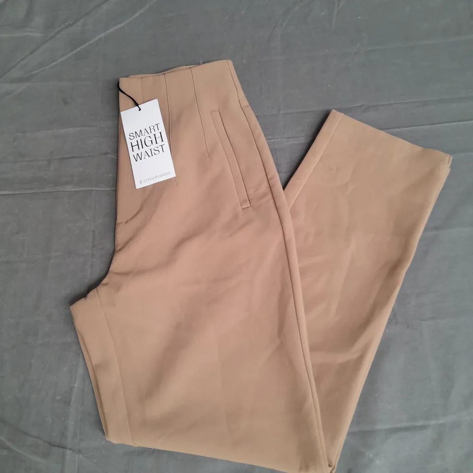 STRADIVARIUS HIGH WAIST TROUSER IN TAN SIZE 6