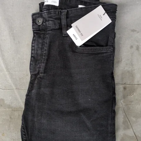 MANGO SKINNY FIT JEANS IN BLACK SIZE EU 38