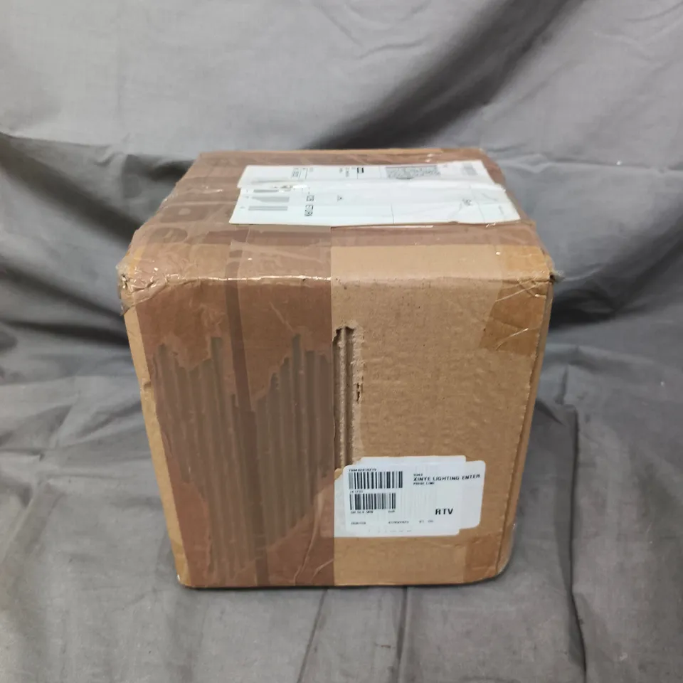 GARDEN REFLECTIONS GLASS GLOBE LIGHT