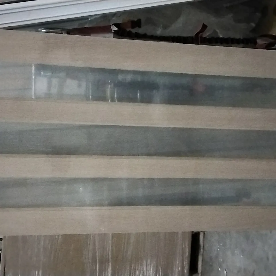Brand new vertical 3 panel oak veneer glazed internal door , 78"x33"